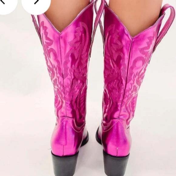 Billini Metallic Fuscia Pink Cowboy Boots, Vibrant Western Style, Size 8 - Picture 6 of 7